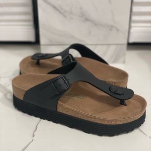 Papillio Gizeh Grooved Black